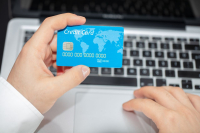 foto Schimb valutar înainte de plecare sau card multivalutar ZEN? Cum gestionezi banii în vacanță?