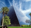  Luxor Resort & Casino