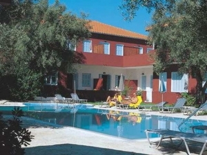  Villa Kazazis
