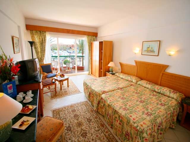 SHARM EL SHEIKH HOTEL    Pickalbatros Royal Albatros Moderna Resort 5* AI AVION SI TAXE INCLUSE TARIF 639 EURO