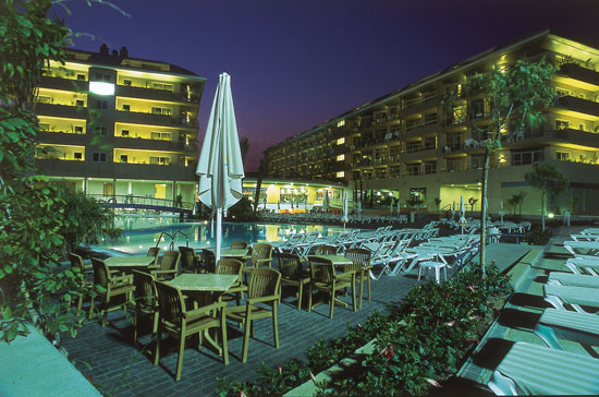 Hotel Aqua Onabrava Santa Susana Sejur Avion Timisoara