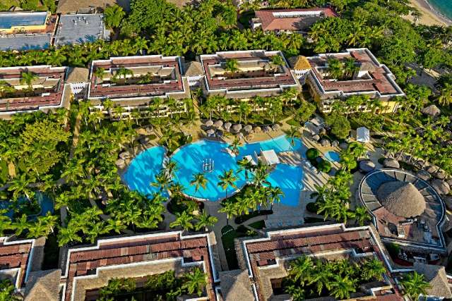 IBEROSTAR WAVES COSTA DORADA