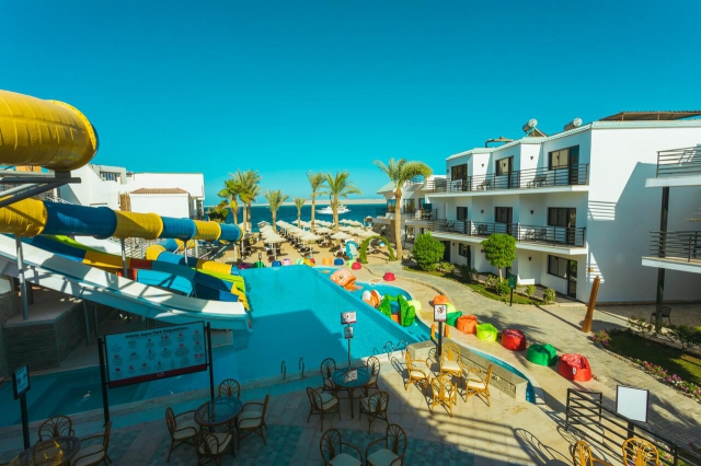 HURGHADA HOTEL La Rosa Waves Beach &amp; Aqua Park 4*  AI AVION SI TAXE INCLUSE TARIF 362 EURO