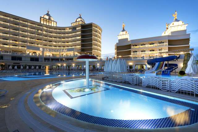 Vacanta de Rusalii in Antalya, OZ HOTELS SUI 5*, all inclusive, zbor direct si taxe incluse, 746 euro/persoana