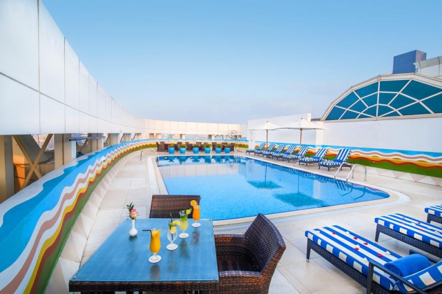 ULTRA LAST MINUTE   LA DUBAI 4**** 7 NOPTI  GRAND EXCELSIOR HOTEL ZBOR DIRECT DIN OTOPENI CU TAXE INCLUSE