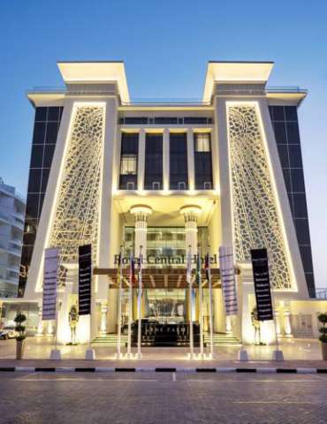 SUPER OFERTA DELUXE LA 5*****DUBAI PE PALMIER ROYAL CENTRAL HOTEL ZBOR DIN OTOPENI CU TAXE INCLUSE