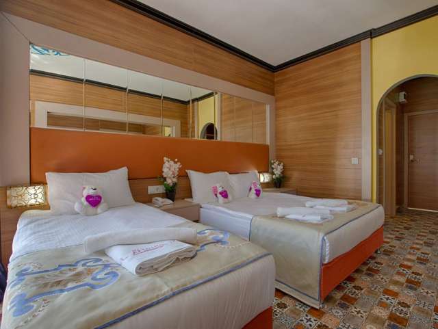 ANTALYA HOTEL Club Hotel Anjeliq 5*5*UAI AVION SI TAXE INCLUSE TARIF 496 EUR