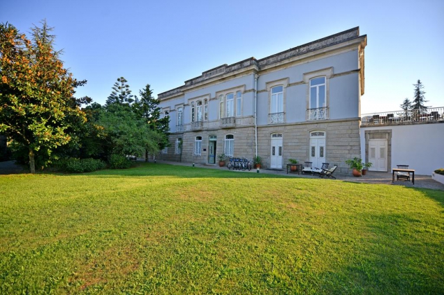 Villa Garden