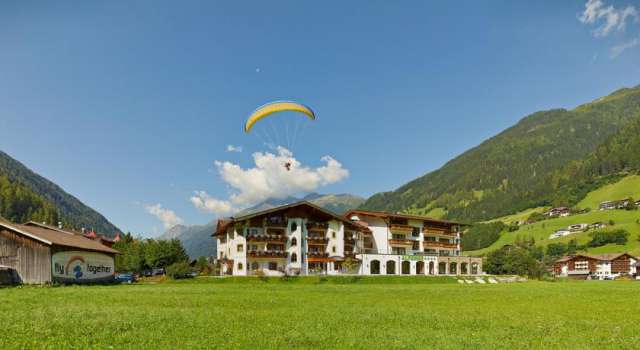  Alpeiner Nature Resort Tirol