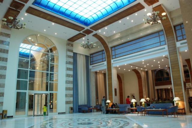 HURGHADA HOTEL Royal Lagoons Resort and Aqua Park 5*  AI AVION SI TAXE INCLUSE TARIF 444 EUR