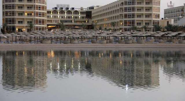 ULTRA LAST MINUTE HURGHADA  AMC Royal Hotel &amp; SPA 5*  AI AVION SI TAXE INCLUSE TARIF 435  EUR