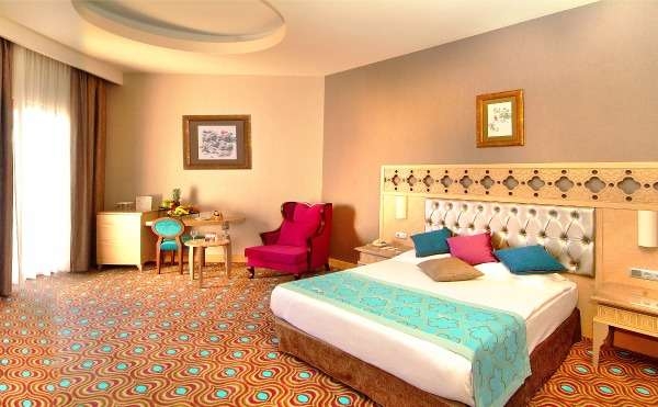 LAST MINUTE ANTALYA - Royal Alhambra Palace 5* -Ultra All Inclusive TARIF 599 EUR/PERS