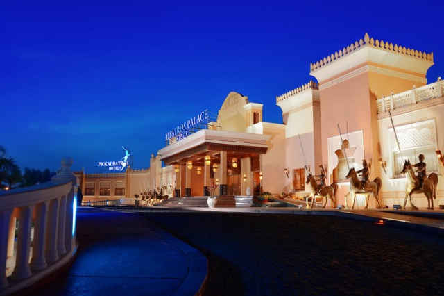 O saptamana la plaja in Egipt la doar 674 euro, avion din Timisoara!!! Albatros Palace Resort 5*