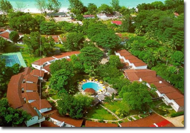 13.06. Zbor Bucuresti Seychelles, Prasin Berjaya Resort 1459 euro /pers/7 nopti cazare mic dejun, taxe aeroport+transfer 