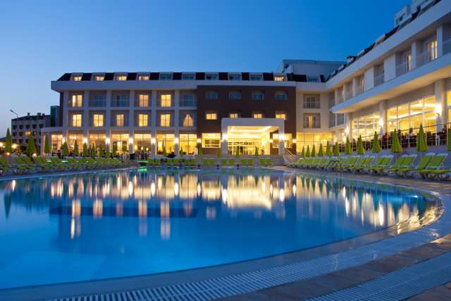 ANTALYA  HOTEL  WHITE LILYUM HOTEL 5*AI AVION SI TAXE INCLUSE TARIF 371 EUR
