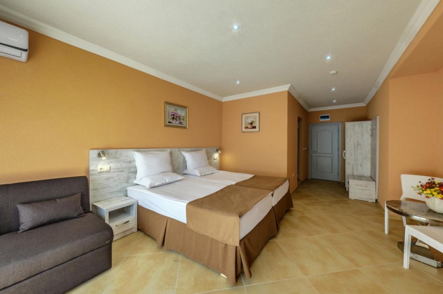 ULTRA LAST MINUTE! OFERTA BULGARIA - Riva Hotel 4*- LA DOAR 197 EURO