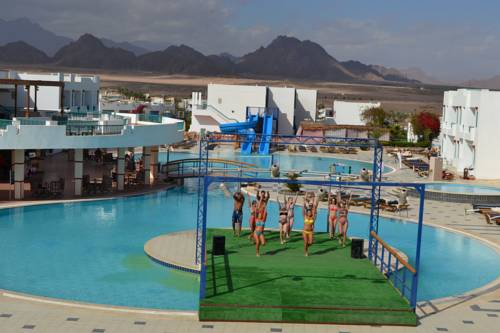 LAST MINUTE SHARM EL SHEIKH HOTEL Sharm Holiday Resort Aqua Park 4* AI AVION SI TAXE  INCLUSE TARIF 233 EUR