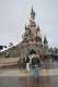 DISNEYLAND Magia personajelor din desenele...