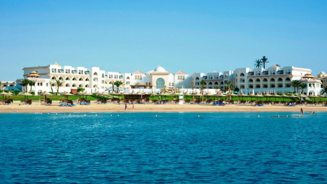 Sejur in Hurghada: 600 euro cazare 7 nopti cu Ultra All inclusive+ transport avion+ toate taxele 
