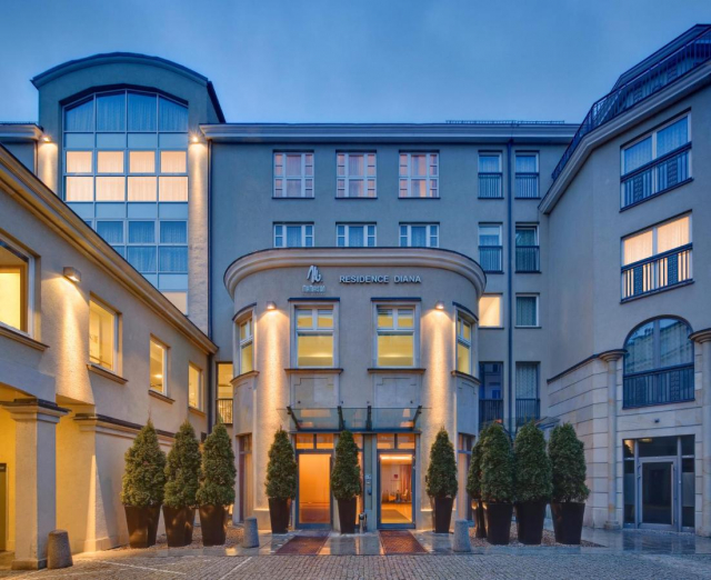 Super Oferta City Break Varsovia cu plecarea din Oradea-Hotel Mamaison Residence Diana 4*