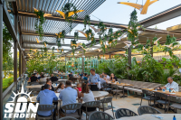 foto Cea mai mare terasa cu pergole retractabile bioclimatice din Bucuresti. Restaurant Pescarus