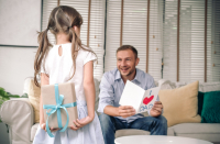 foto Cutia cadou, cea mai simpla varianta pentru impachetarea unui dar