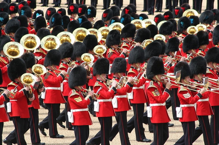 foto Trooping the Colour (Parada organizata de ziua Reginei Marii Britanii)