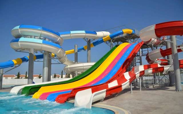 Vacanta la caldura in Paphos Cipru oferta 4 nopti demipensiune 279 euro/persoana !