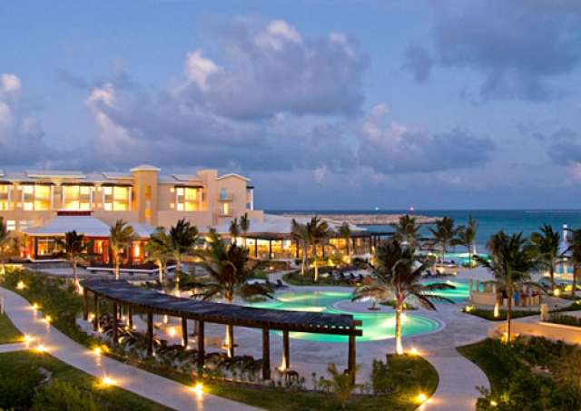 Nh Riviera Cancun