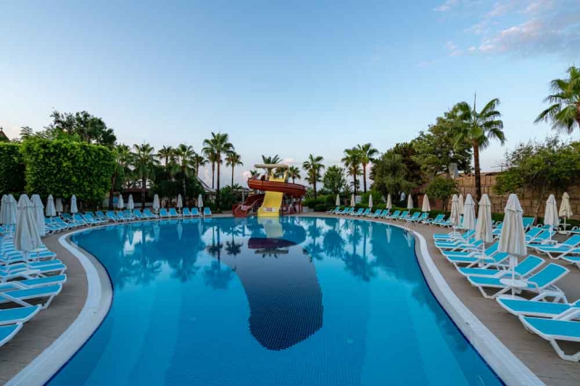ANTALYA HOTEL  PALMERAS BEACH HOTEL5*AI AVION SI TAXE INCLUSE TARIF 513 EUR