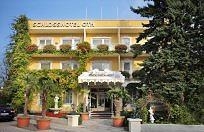  Schlosshotel Oth