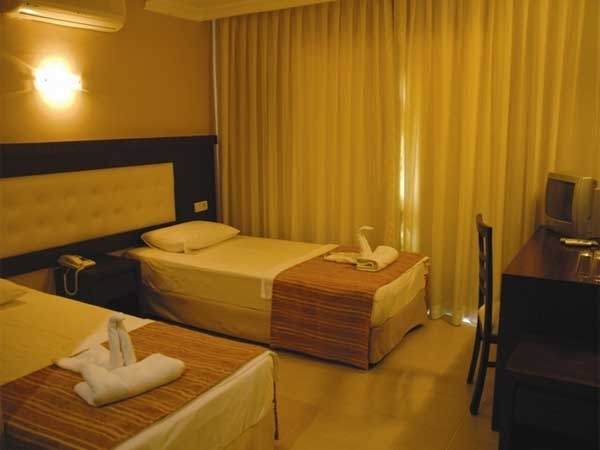 22 August Ultimele locuri Turcia Antalya din Bucuresti Erkal Resort 512 euro/pers  Nota 6.6