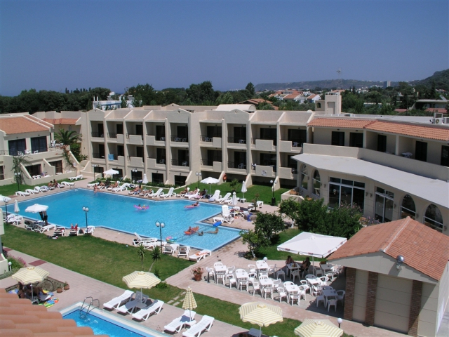 31.08  Ultimele locuri Rhodos Grecia din Iasi Hotel Summerland Apartments (adults Only 14+)  3*  465 euro/pers , Nota 7.0 