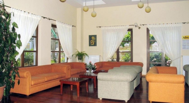 11.06 avion Bucuresti, Grecia - Creta - Heraklion Rethymnon, Lefkoniko Bay 567 EURO, 7 nopti, Demipensiune inclusa