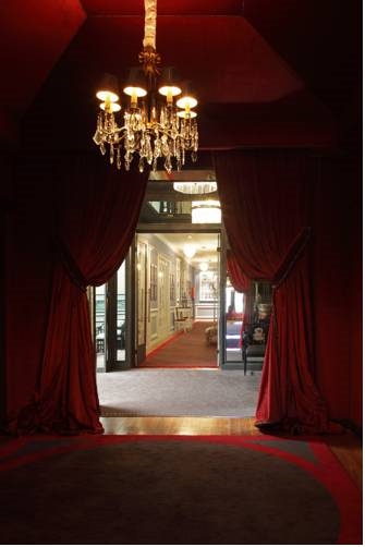 CITY BREAK PORTO - 4 NOPTI CU ZBOR DIN BUCURESTI