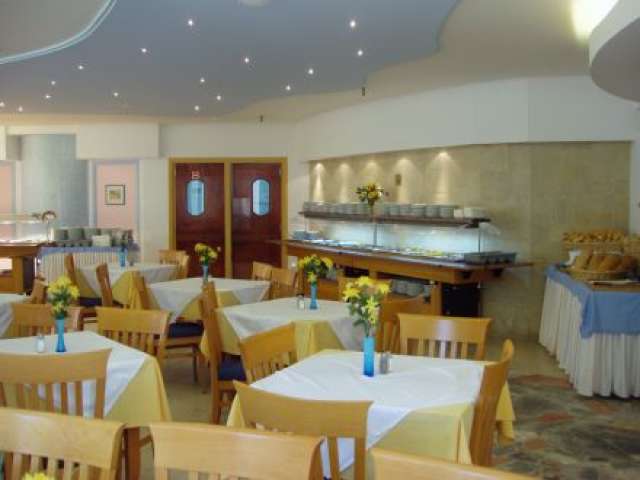 CRETA HOTEL  MALIA BAY BEACH HOTEL &amp; BUNGALOWS 4* AVION SI TAXE  INCLUSE TARIF 646 EUR