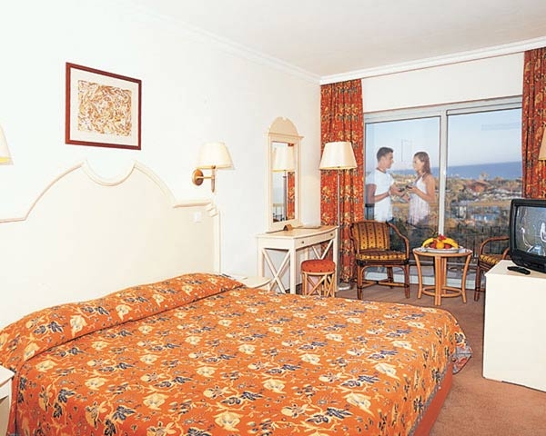 ANTALYA HOTEL BELCONTI RESORT HOTEL 5* UAI AVION SI TAXE INCLUSE TARIF 1130 EUR