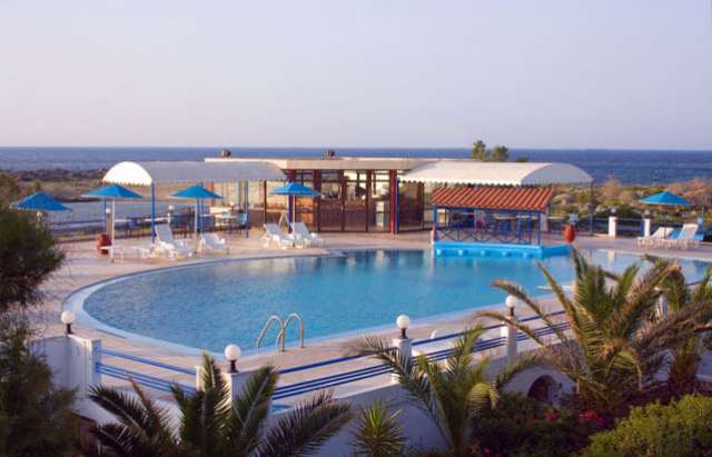 CRETA HOTEL     Zorbas Hotel 2*  AVION SI TAXE INCLUSE TARIF 431 EUR
