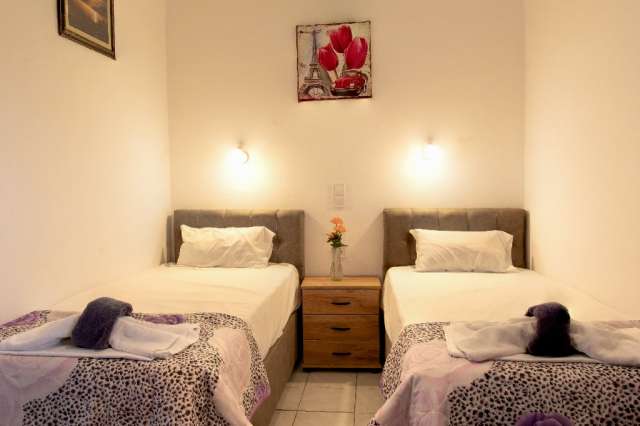 Last Minute Lesbos (Grecia) / Sunny Apartments Anaxos 3* - plecare in 25.07 din Cluj Napoca