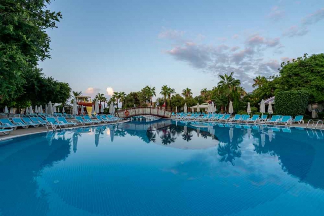 ANTALYA HOTEL  PALMERAS BEACH HOTEL5*AI AVION SI TAXE INCLUSE TARIF 397 EUR