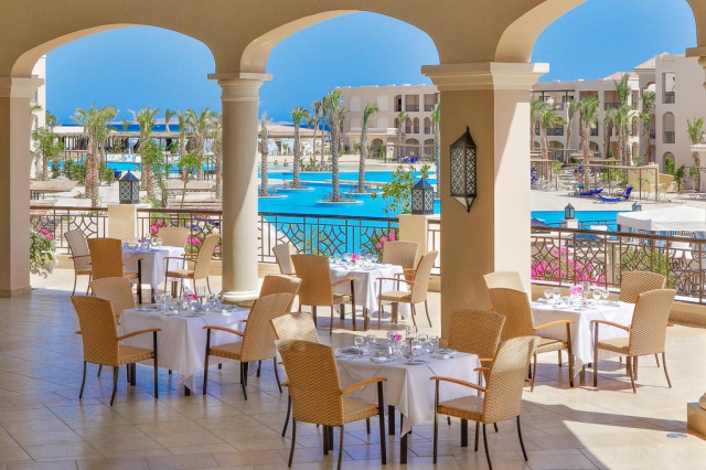 28.12 Revelion 2023 Hurghada la Jaz Aquamarine Resort 5 *  charter avion din Bucuresti 1295 € cu all inclusive