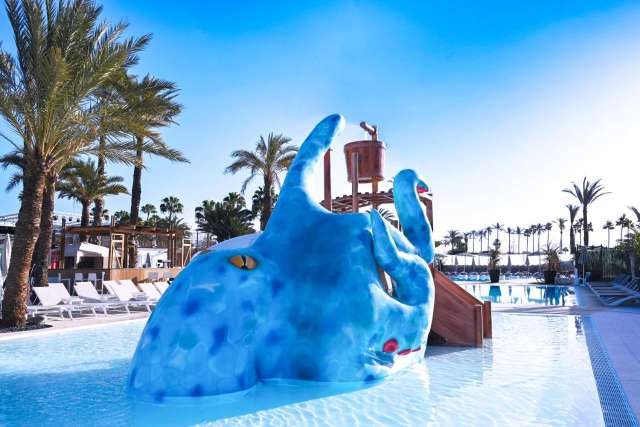 ULTRA LAST MINUTE INSULELE CANARE 4****DEMIPENSIUNE HL MIRAFLOR ZBOR DIRECT DIN OTOPENI CU TAXE INCLUSE
