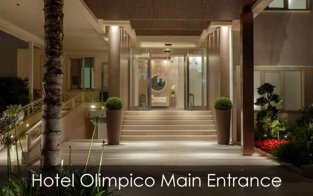 LAST MINUTE AMALFI COAST OLIMPICO  4**** MIC DEJUN ZBOR DIN OTOPENI CU TAXE INCLUSE