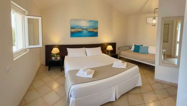 Senior Voyage Aventura Siciliană 550 eur/pers plecare 15.04 din Bucuresti - Context Patti beach Resort 