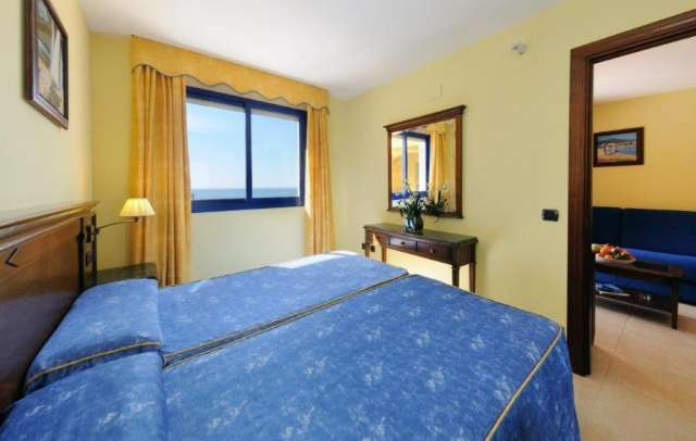 LAST MINUTE!  COSTA DEL SOL, CU ZBOR DIN BUCURESTI