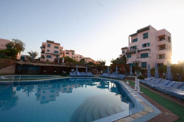 LAST MINUTE! OFERTA EGIPT - EAGLE DOWN TOWN AQUA PARK 3* (EX: ZAHABIA VILLAGE &amp; BEACH RESORT) 3*  - LA DOAR 453 EURO