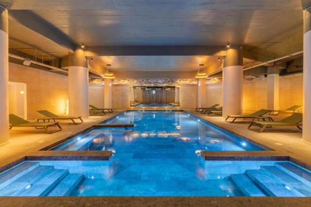 Ultimele locuri!!!Sejur in Portugalia la doar 945 euro,avion din Bucuresti !!! PESTANA BLUE ALVOR BEACH