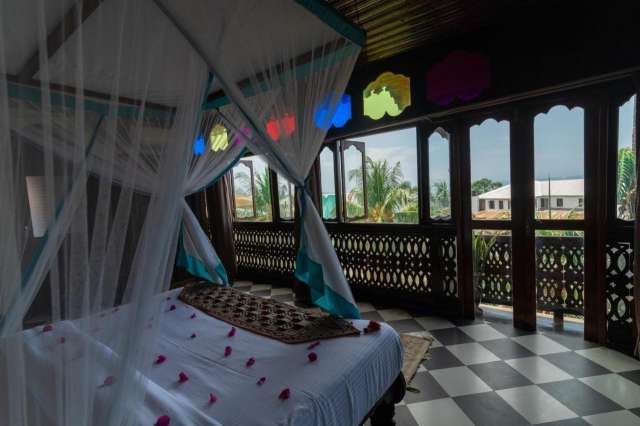  LAST MINUTE ZANZIBAR Dhow Palace Hotel 4* MIC DEJUN AVION SI TAXE INCLUSE TARIF 1449 EURO