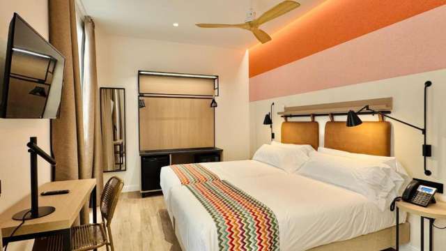 Escapada de mai la Malaga de la doar 450 euro/pers, zbor din Bucuresti 