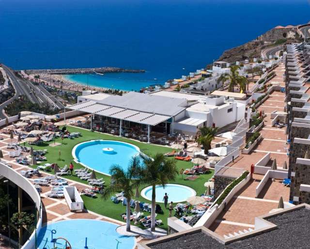 Vacanta de vara la plaja in Gran Canaria la doar 999 euro,avion din Bucuresti!!!Servatur Altamadores 4*